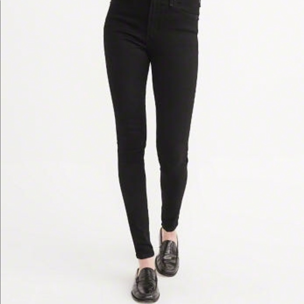 ABERCROMBIE JEANS